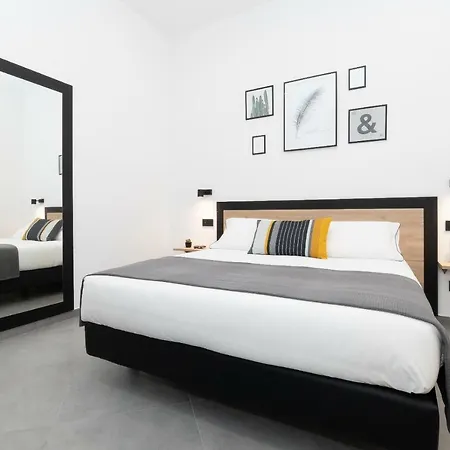 Vittoria Flat *