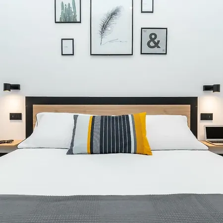 Vittoria Flat Апартаменти *